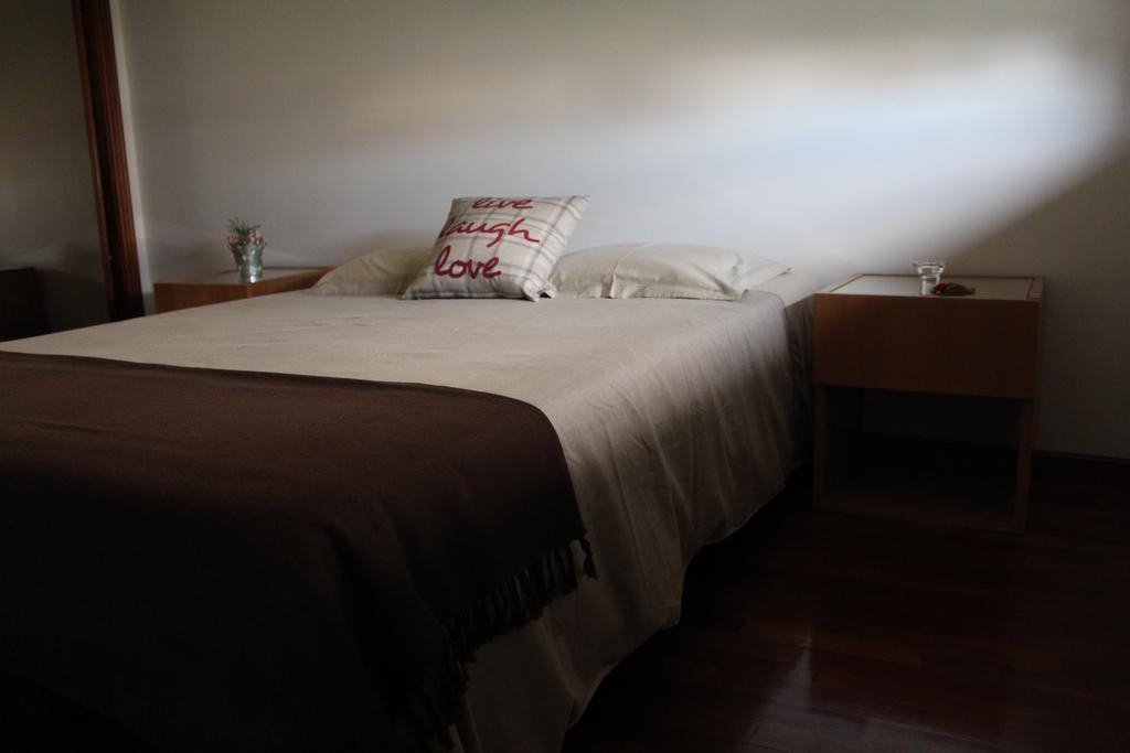 House4U Vila Nova Vila Nova de Gaia Chambre photo